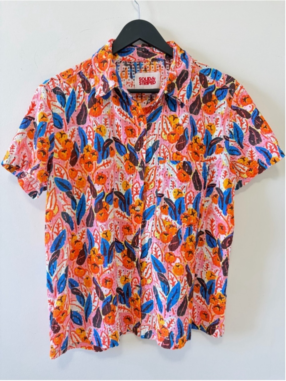 SOLID & STRIPED The Cabana Shirt in Orange Tree Print - Picture 5 of 11